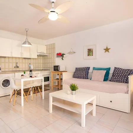 Alquilaencanarias-medano 