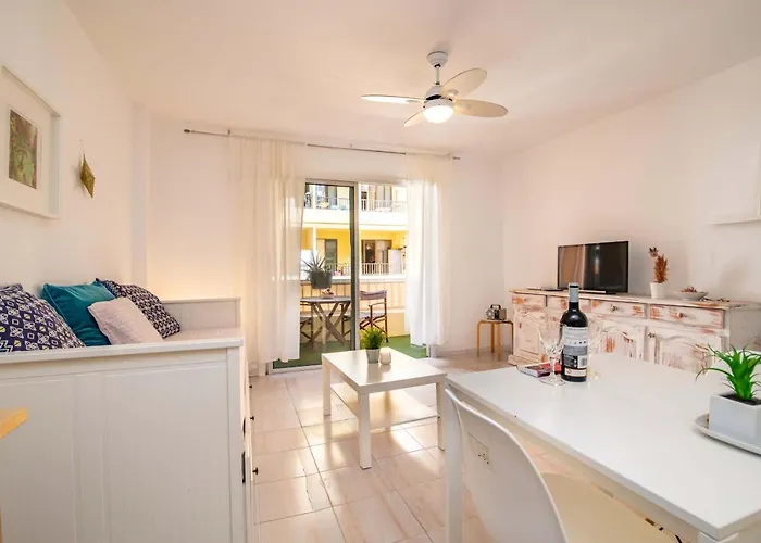 Alquilaencanarias-medano 